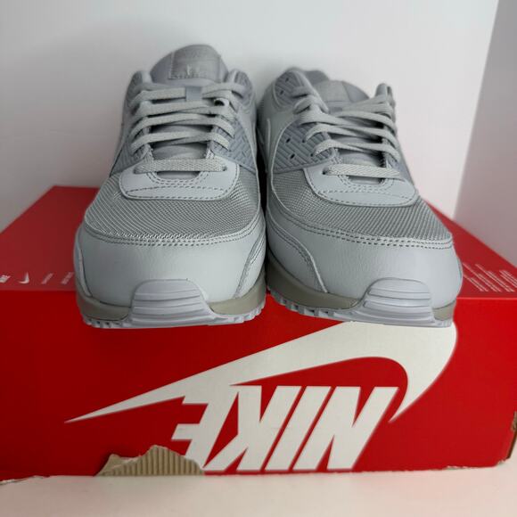 Nike Air Max 90 Wolf Grey Size 15 Men - Picture 5 of 8